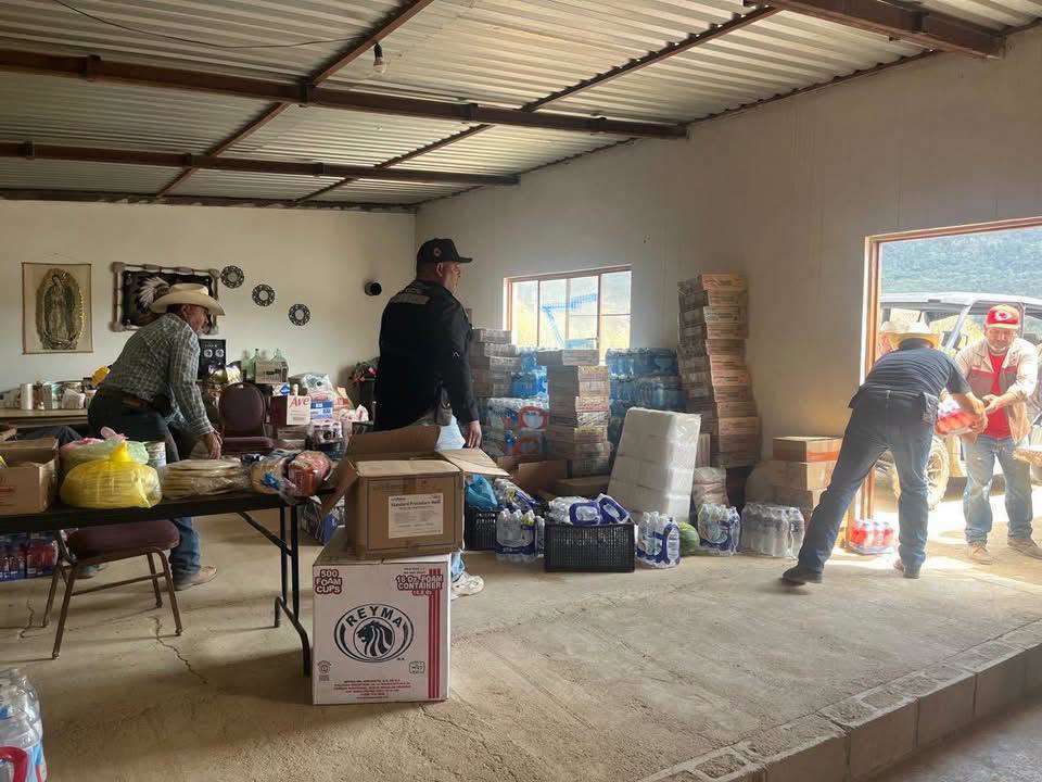 LLEGAN DONATIVOS EN APOYO DEL COMBATE AL INCENDIO FORESTAL