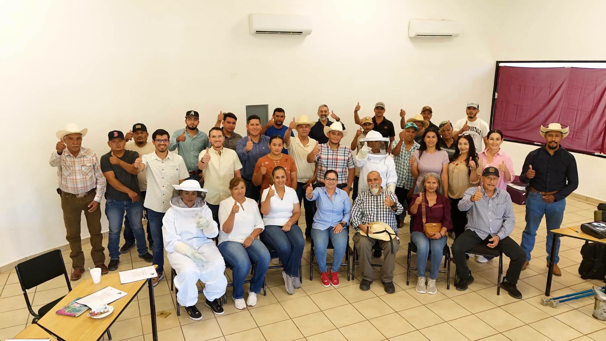 INICIA TALLER DE APICULTURA BÁSICA EN SAHUARIPA